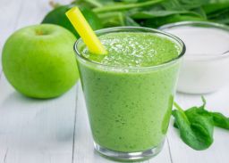 Apfel-Spinat-Smoothie