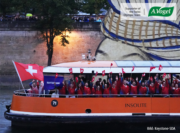 Schweizer Olympia-Delegation auf der Seine in Paris 2024