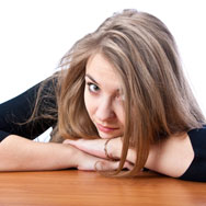 Neurotransmitter: Zwischen Gas geben und bremsen (Foto: dreamstime/E.Shevchenko) Neurotransmitter