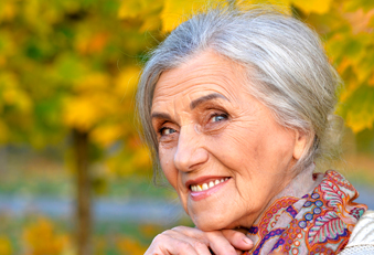 Frau mit gesunden Augen