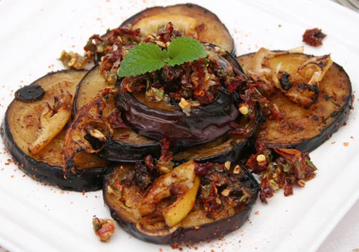 Aubergine Zitronenmelisse