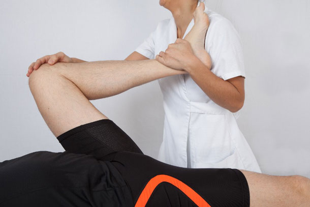 Arbeit an der Beinstellung in der Physiotherapie