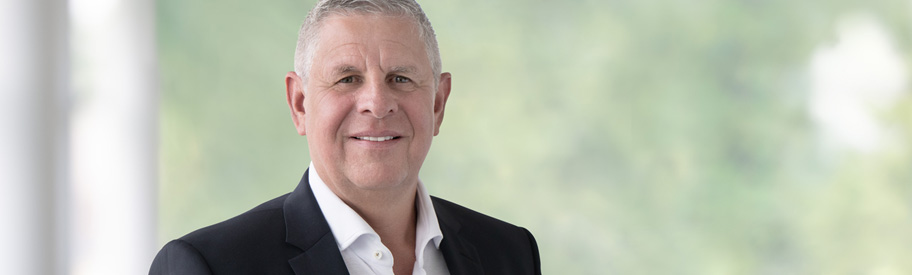 Portrait: Bernhard Bärtschi